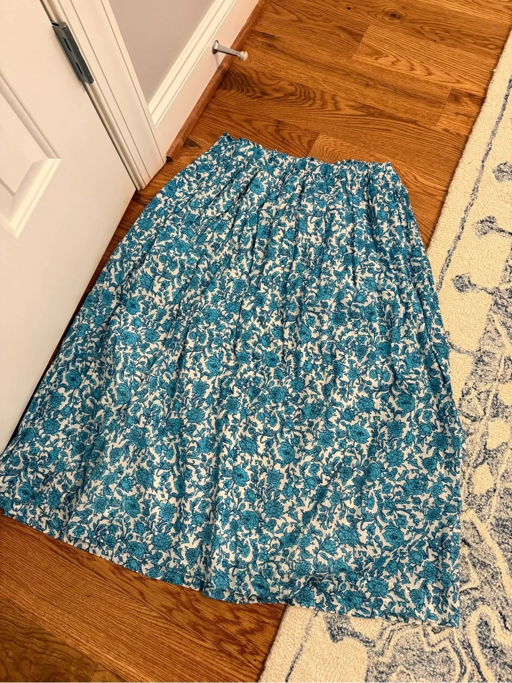 J.Crew Smocked-waist cotton voile midi skirt in blue blooms block print size S